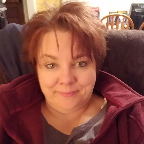 Meet your Posher, Molly - Picture 1 of 1